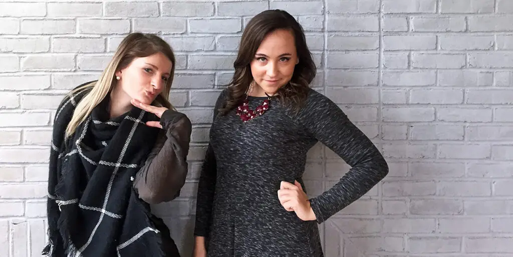 8THIRTYFOUR's interns pose stylishly in the 8THIRTYFOUR office.